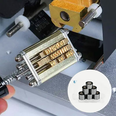 Stampaggio a caldo in argento per applicazioni di etichettatura